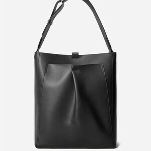Everlane studio bag